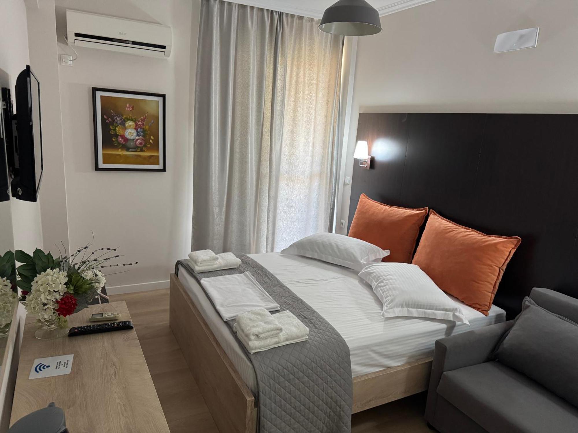George Hotel Rooms&Suites Himare Exterior foto