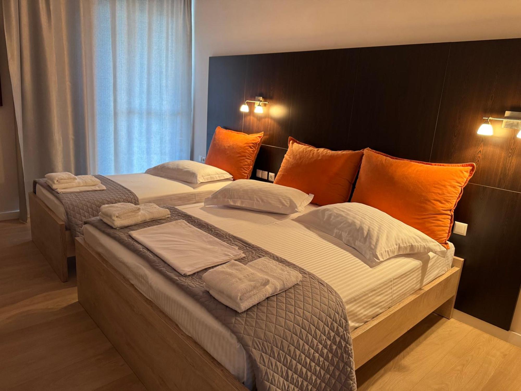 George Hotel Rooms&Suites Himare Exterior foto